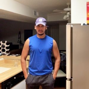 Meet your Posher, Adrian